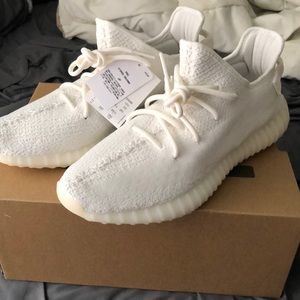 Triple White Yeezy Boost 350 V2